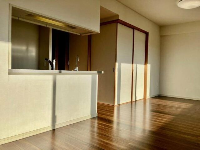 ライオンズ久米川美彩の杜の居間・リビング