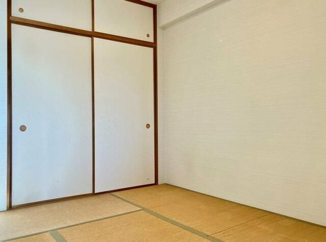 ライオンズ久米川美彩の杜の和室