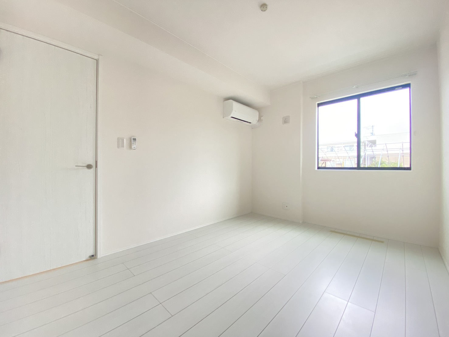 【新築】RESI NAGAI(レジナガイ)Ⅰの洋室