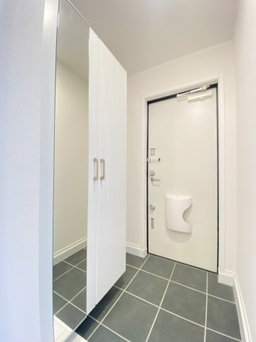 【新築】RESI NAGAI(レジナガイ)Ⅰの玄関