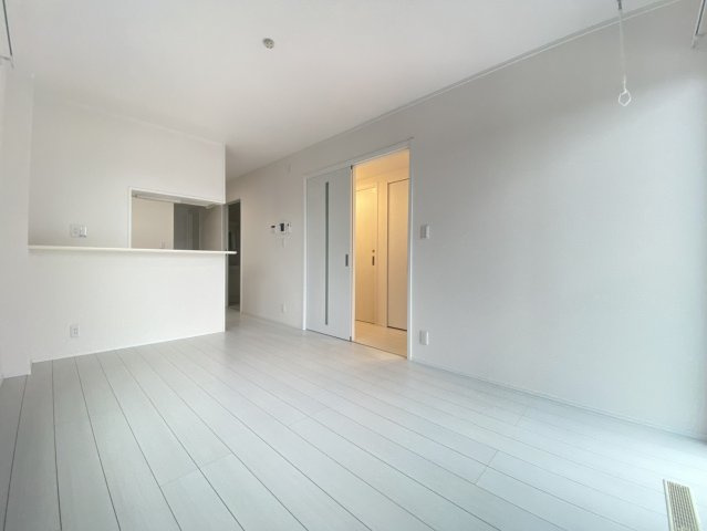 【新築】RESI NAGAI(レジナガイ)Ⅰの居間・リビング