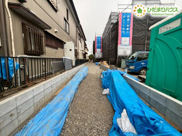 鴻巣市筑波第5　新築一戸建て　クレイドルガーデン　06の駐車場