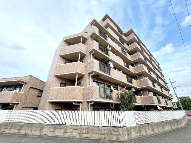 モナーク福生  の外観