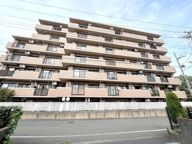 モナーク福生  の外観