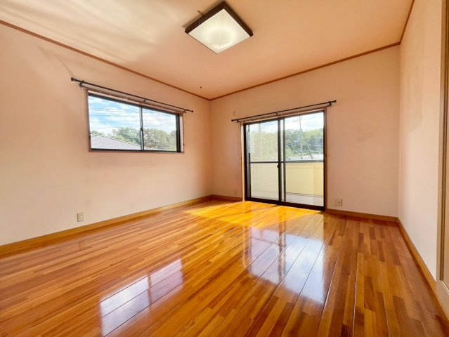 【洋室】 | 太田市東金井町　中古住宅