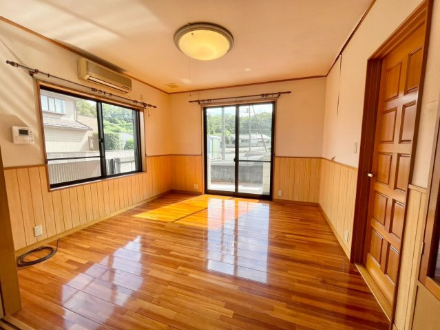 【居間・リビング】 | 太田市東金井町　中古住宅