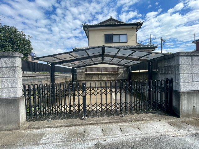 【駐車場】 | 太田市東金井町　中古住宅