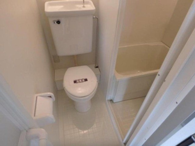 【トイレ】 | ガーデンヒルズ市ヶ谷 | シンプルで使いやすいトイレです