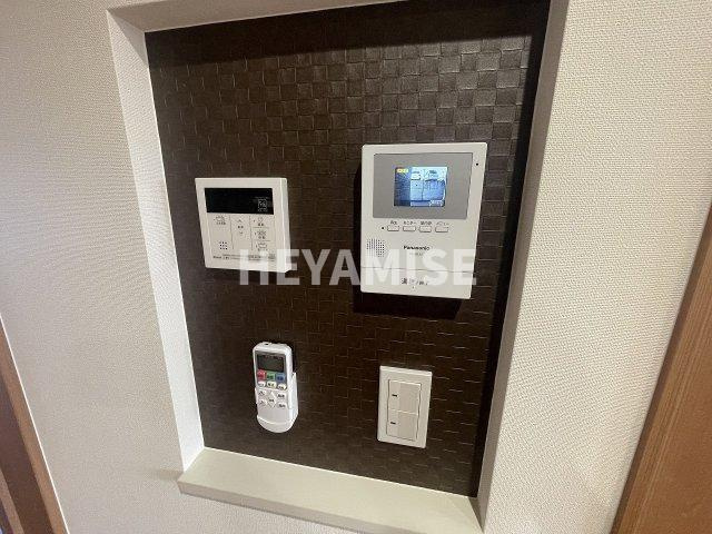 カーサ・モンレーヴⅢの玄関|※室内画像は別号室のもの