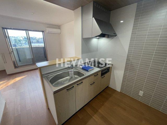 カーサ・モンレーヴⅢのキッチン|※室内画像は別号室のもの