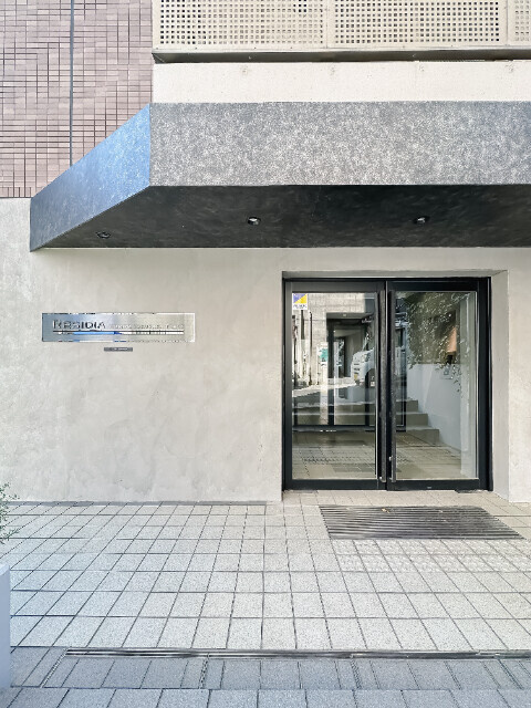 レジディア本郷菊坂プレイス のエントランス