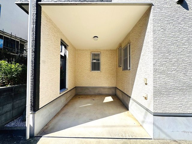 【その他】 | 和光市中央1丁目　中古一戸建住宅（成増店） | ビルトインカースペースを採用。雨風にさらされにくい為、愛車を守れます