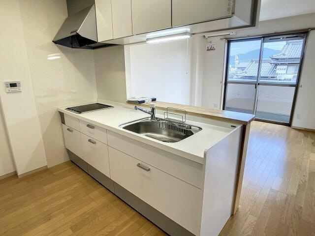 ウエスタンコートのキッチン|2023年7月撮影※現況を優先し… 