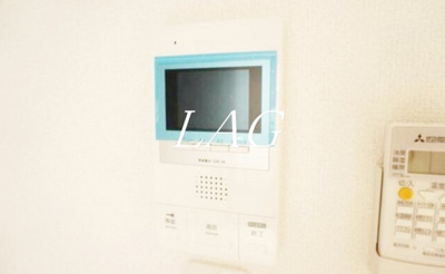 【セキュリティ】 | メルディア梅島Ⅲ | モニター付きインターホンです。