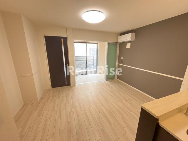 アルパインローズ Ｃの居間・リビング