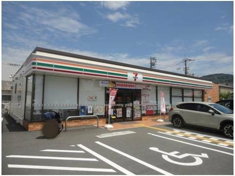 ルミエールⅢの周辺|セブンイレブン 高知…まで825m 