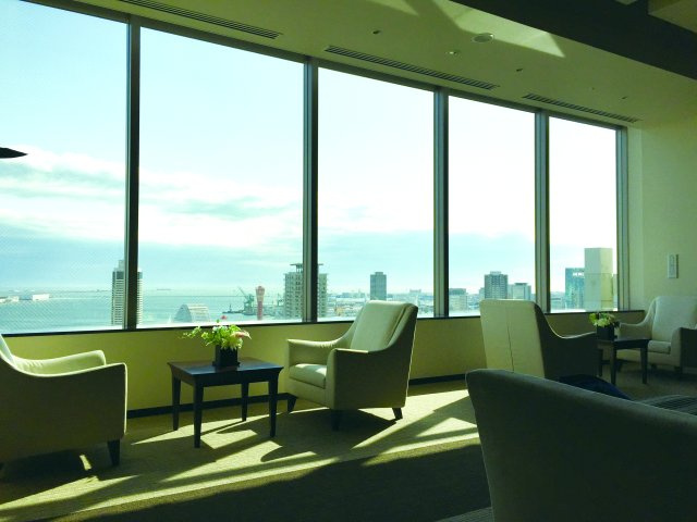 プラウドタワー神戸県庁前のロビー|スカイラウンジ(28F)