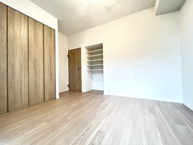 東灘パーク・ハイムの洋室|使い勝手のいい洋室です