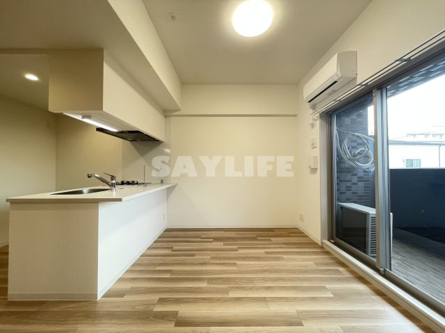 プレサンス長田レジェールの洋室