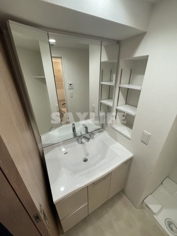 プレサンス長田レジェールの独立洗面台