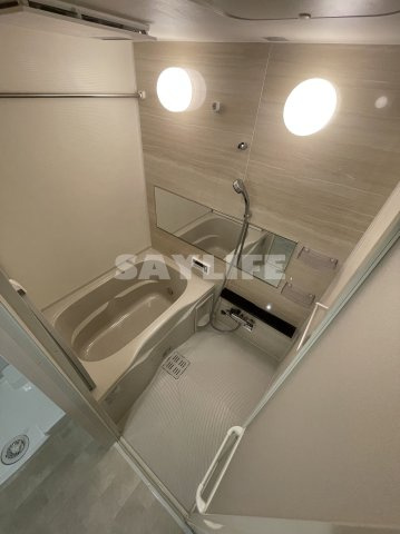 プレサンス長田レジェールの浴室