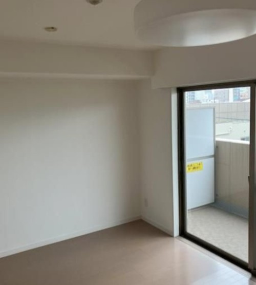 シーズガーデン日暮里パークウエストの居間・リビング