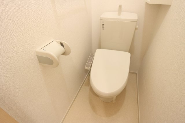 クレモンティーヌA棟のトイレ