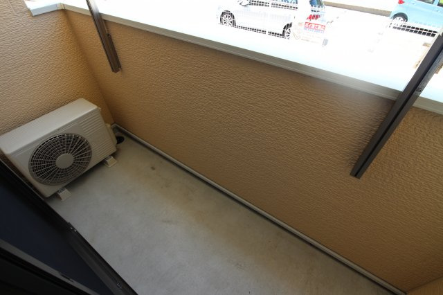 クレモンティーヌA棟のバルコニー