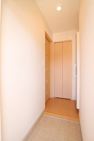 クレモンティーヌA棟の玄関