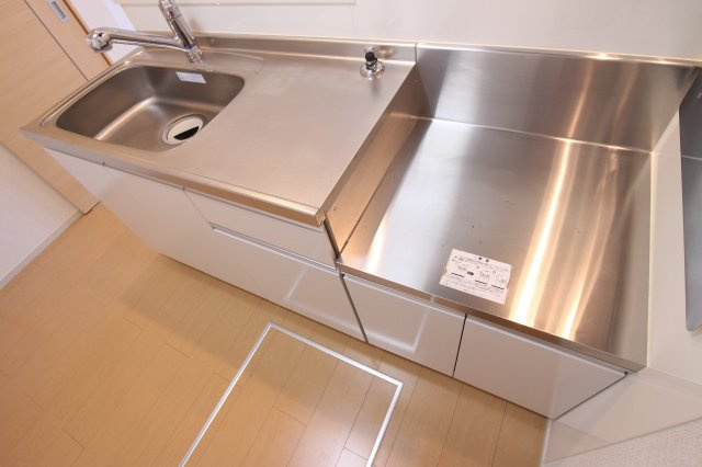 クレモンティーヌA棟のキッチン