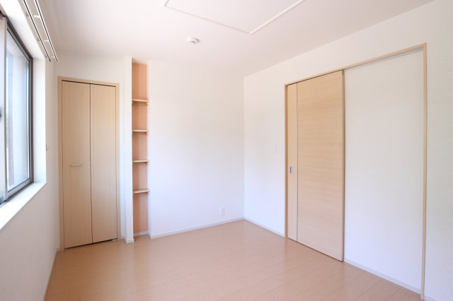 クレモンティーヌA棟の寝室