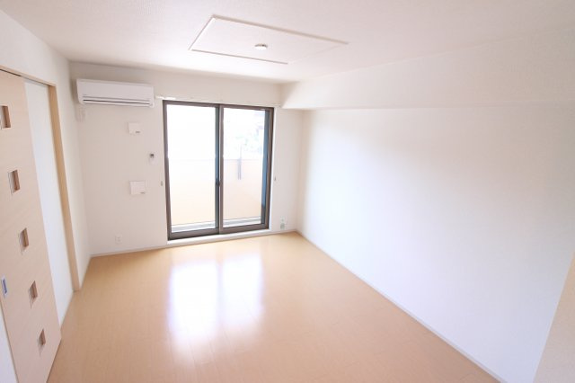 クレモンティーヌA棟のその他