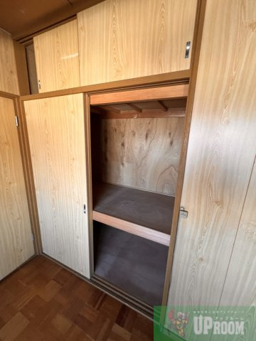 ドミール梅ヶ坪の居間・リビング