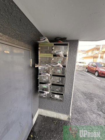 ドミール梅ヶ坪の居間・リビング