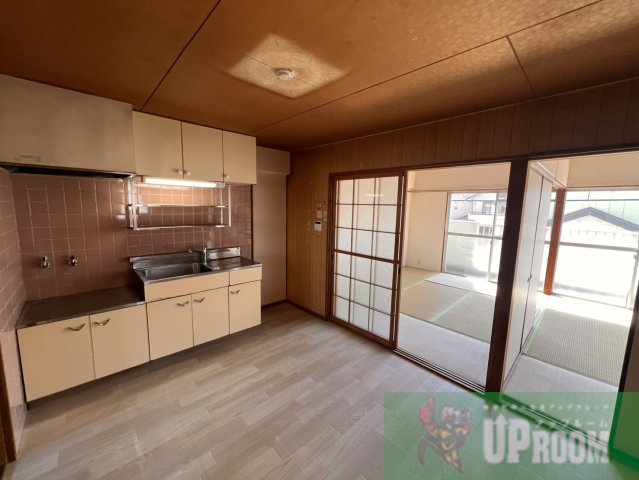 ドミール梅ヶ坪の居間・リビング