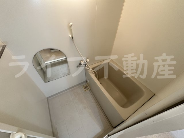 若草ハイツ　B棟の浴室