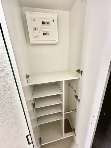 エスリード江坂セントラムの収納