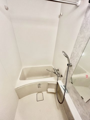 エスリード江坂セントラムの浴室