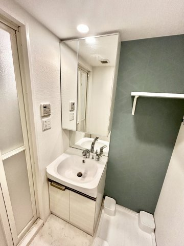 エスリード江坂セントラムの洗面所