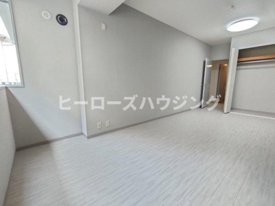 【洋室】 | ラ・セーヌ豊中