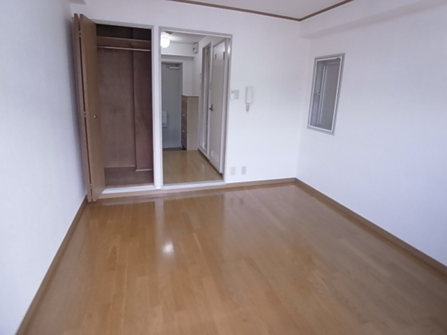 サンハウス御影本町の洋室