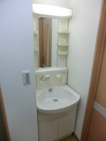 ストランドパレー灘の洗面所