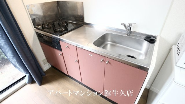 レオパレスウォーターレイⅡのキッチン