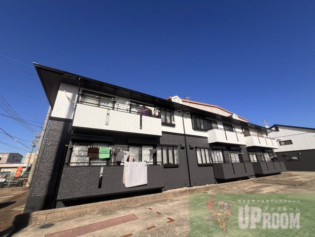 グランドゥール　B棟の外観