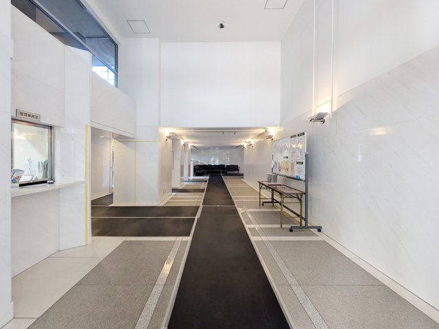 夙川グランドハイツのエントランス|エントランスです