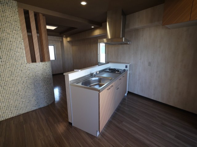 六甲壱番館のキッチン