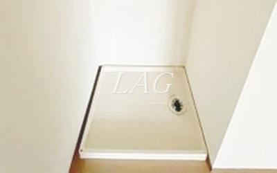 【設備】 | 富美ハイツ | 室内洗濯機置き場です。