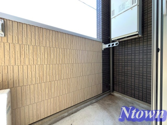 【バルコニー】 | ファミリエ Nagoya | 広々としたバルコニーです