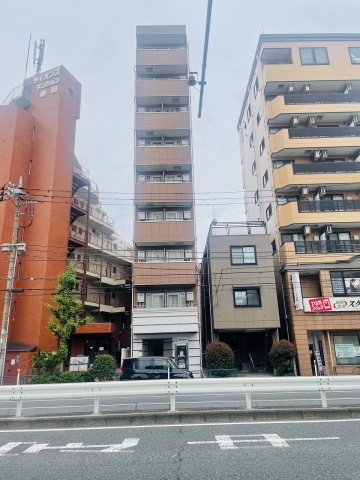 ロイヤル赤羽志茂の外観