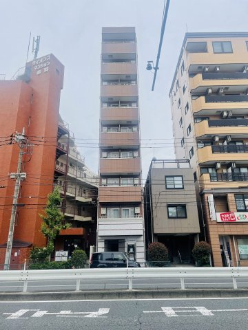 ロイヤル赤羽志茂の外観